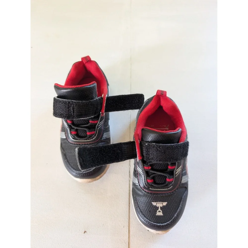 Lightning McQueen Boys Sneakers Shoes Sz 7 Light Up Cars 95 Racing Black Red